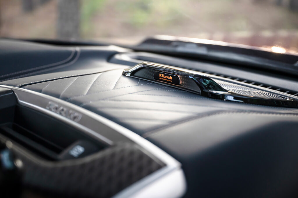 ram tungsten hurricane engine interior