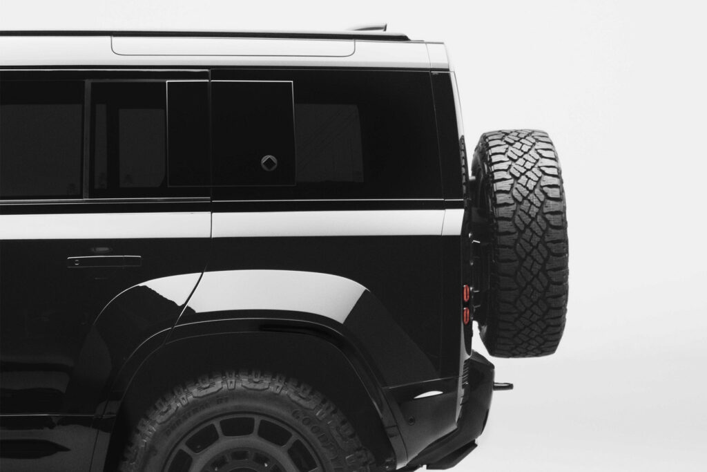 DEFENDER OCTA BLACK. Photo courtesy of Land Rover Defender.