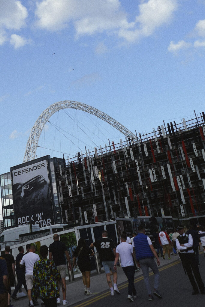 Oasis Live 25 Concert Tour. Photo by Ben Kriz