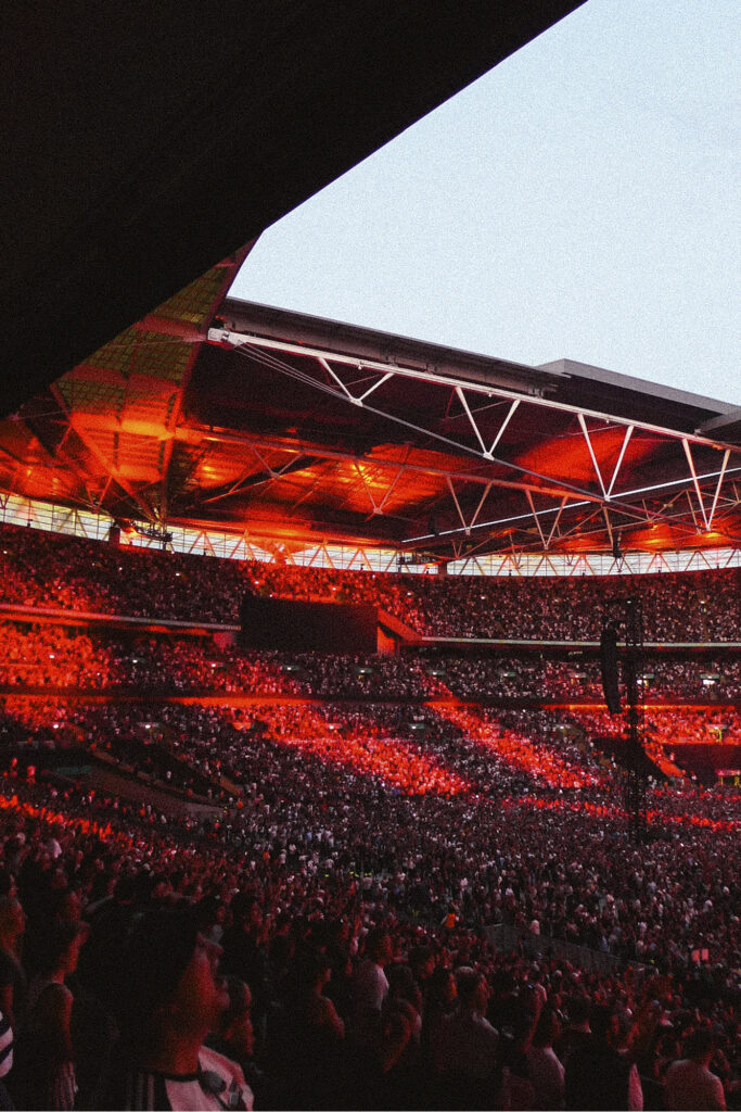 Oasis Live 25 Concert Tour. Photo by Ben Kriz.
