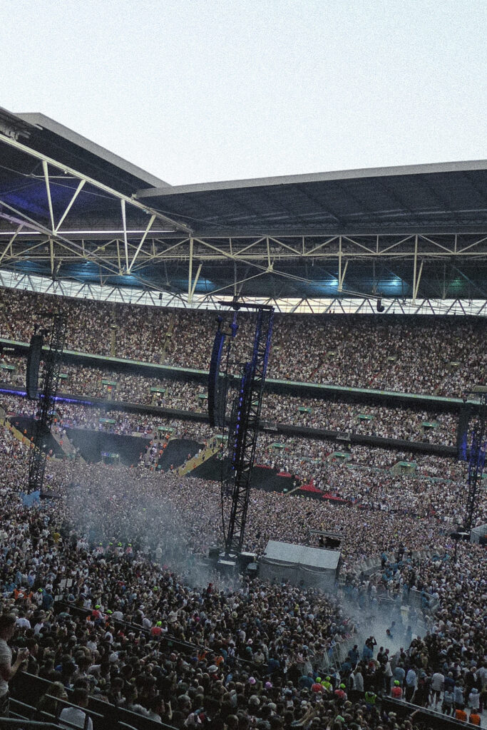 Oasis Live 25 Concert Tour. Photo by Ben Kriz.