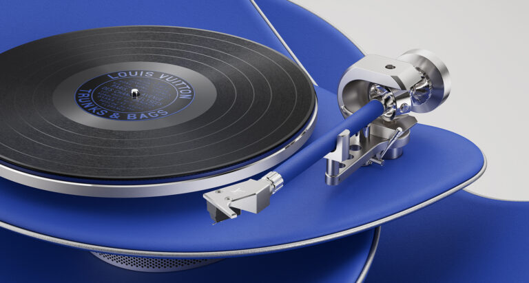 Louis Vuitton Totem Vinyle