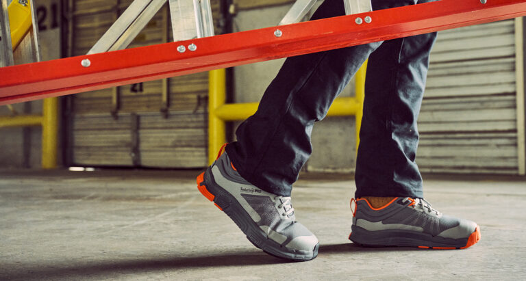 Timberland PRO® XR-1 Dynamic Natural Fit™ Alloy Toe Work Sneaker