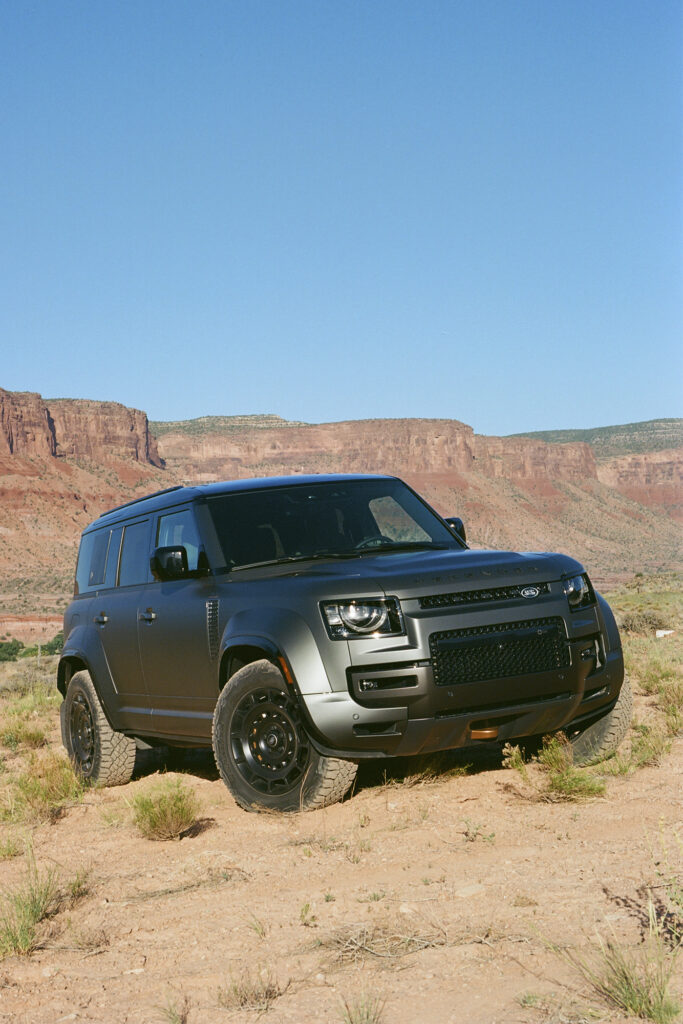 Defender OCTA Colorado Off-Road Drive. Photo by Justin Mastine-Frost, retrieved from SHARP SEPTEMBER.