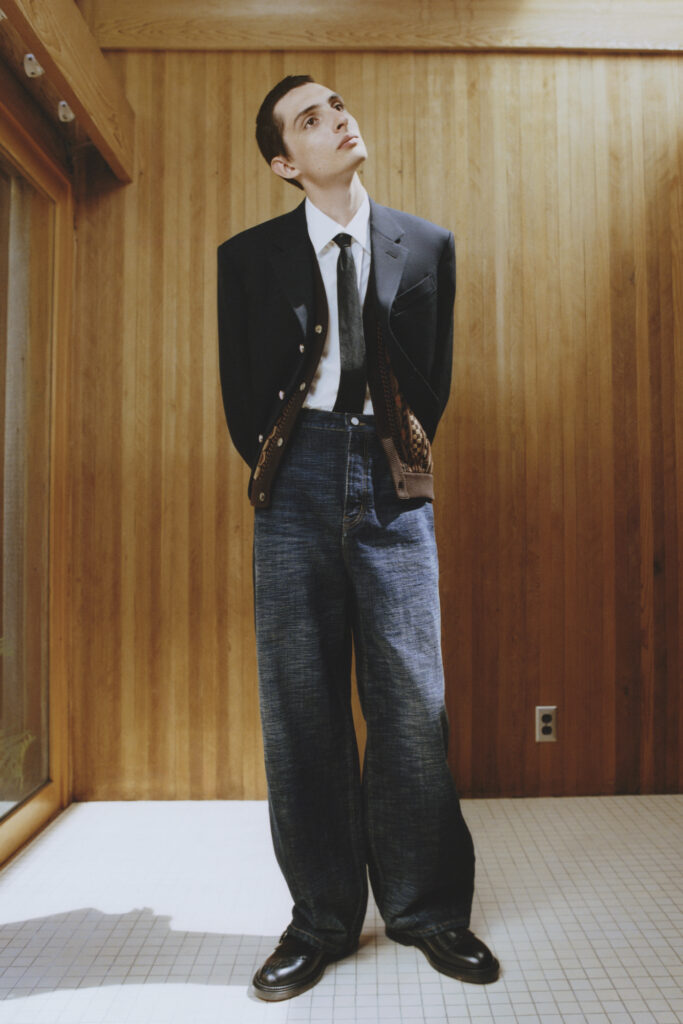 Portrait of finn wolfhard for SHARP September. FULL LOOK BY
LOUIS VUITTON MEN’S;
SHOES BY
HERMÈS.