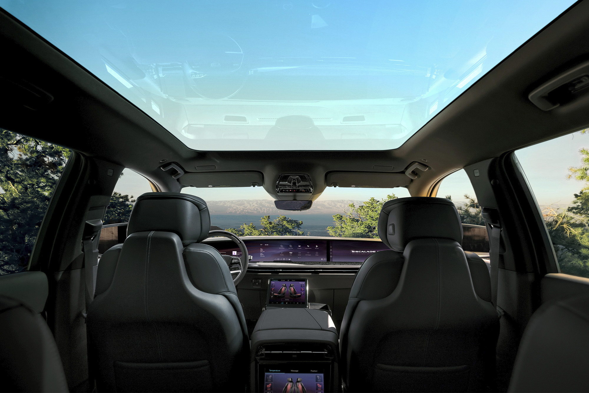 Cadillac Escalade IQL LUX. Photo courtesy of Cadillac.
