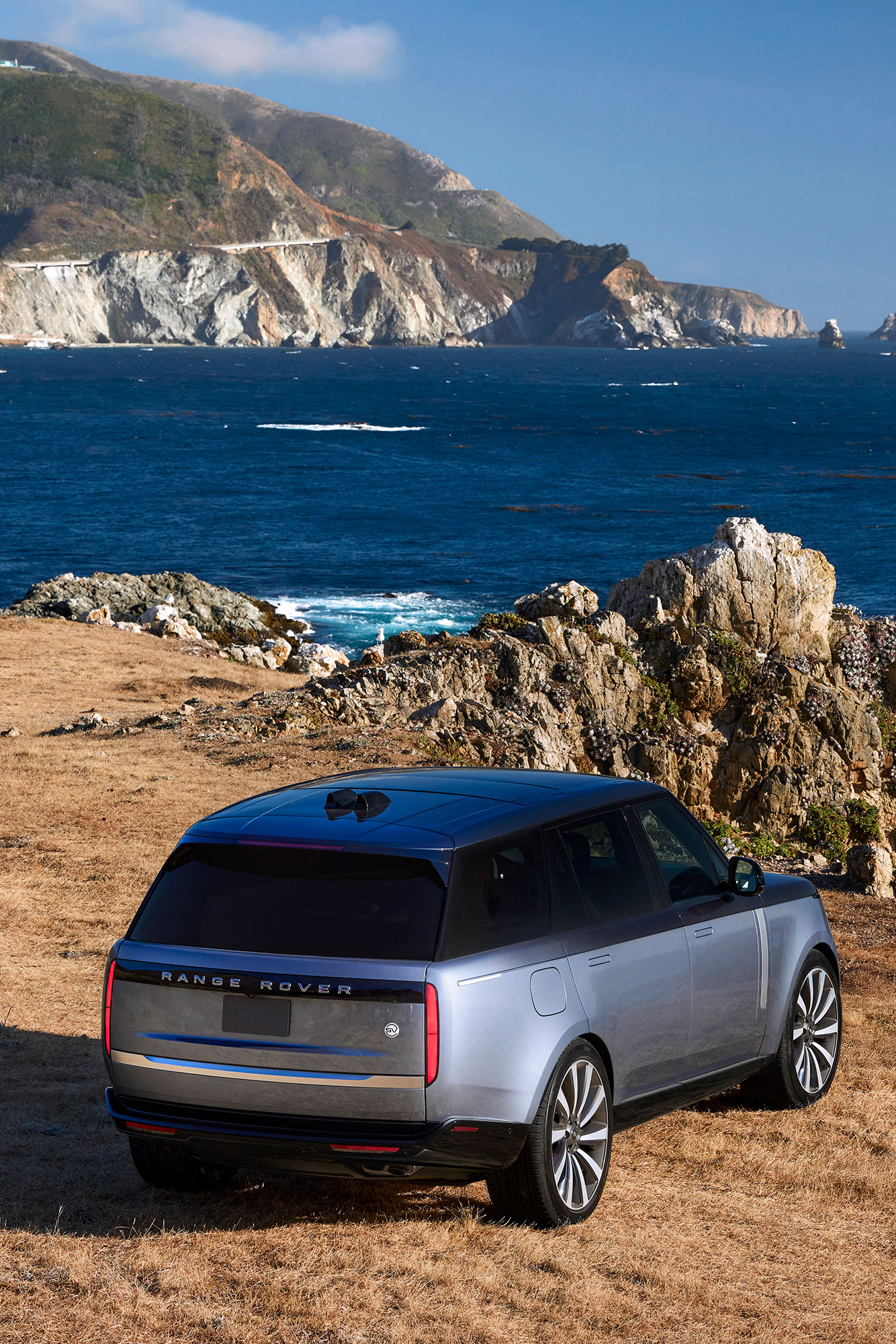 Range Rover SV Asilomar, a one-of-a-kind model revealed at Monterey in 2025