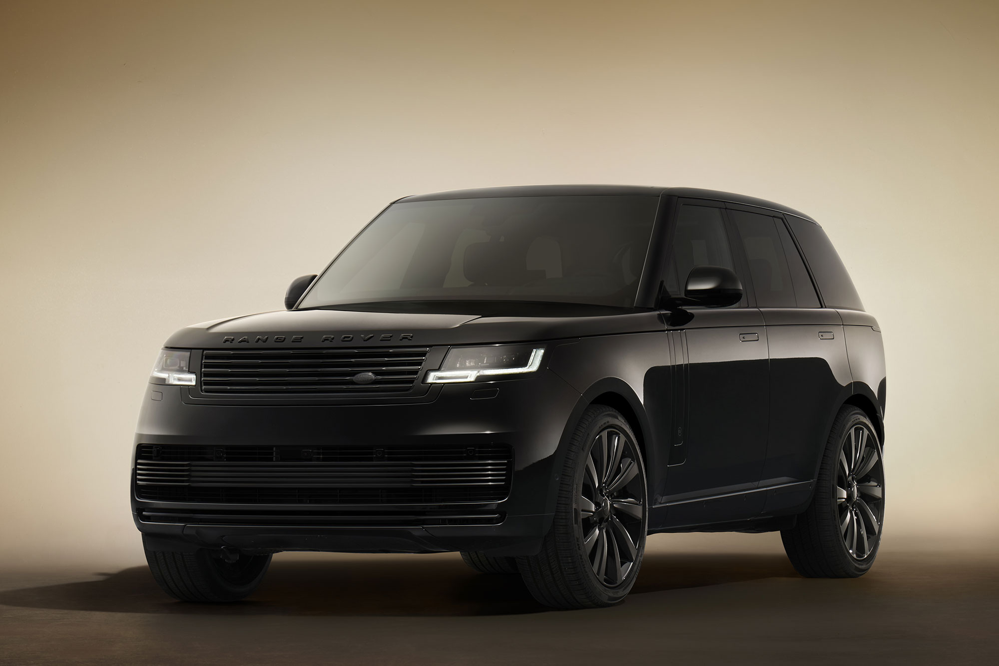 Range Rover Black Full Size 2025