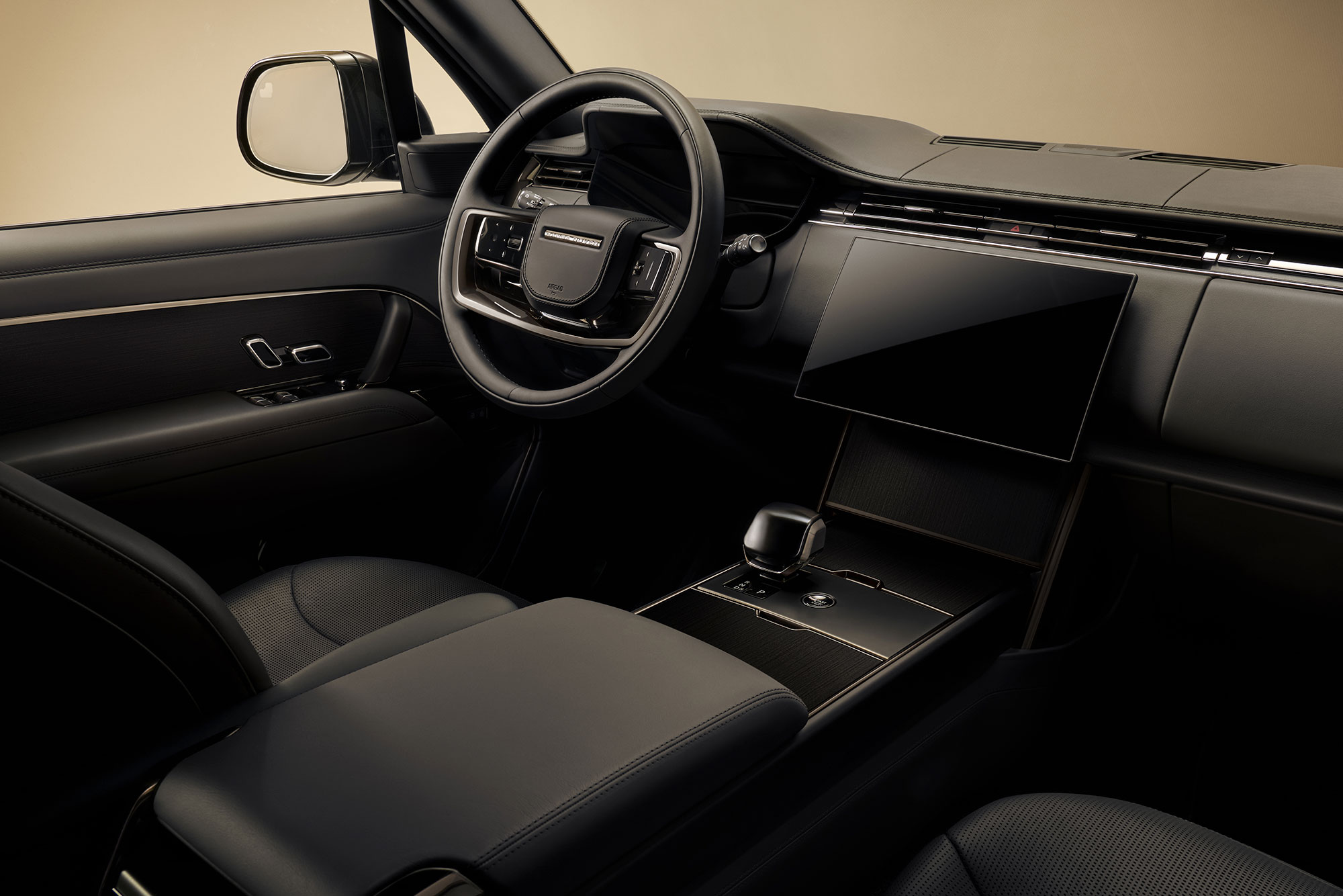 Range Rover Black Full Size 2025