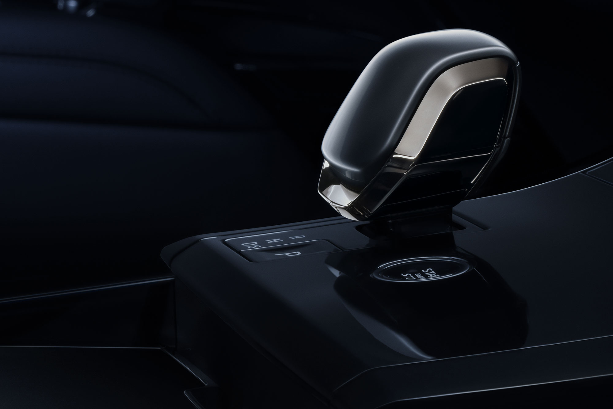 Range Rover Black Sport 2025
