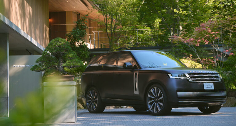 Range Rover House Tokyo 2025 , featuring the Range Rover SV Bespoke Urban Twilight Collection.