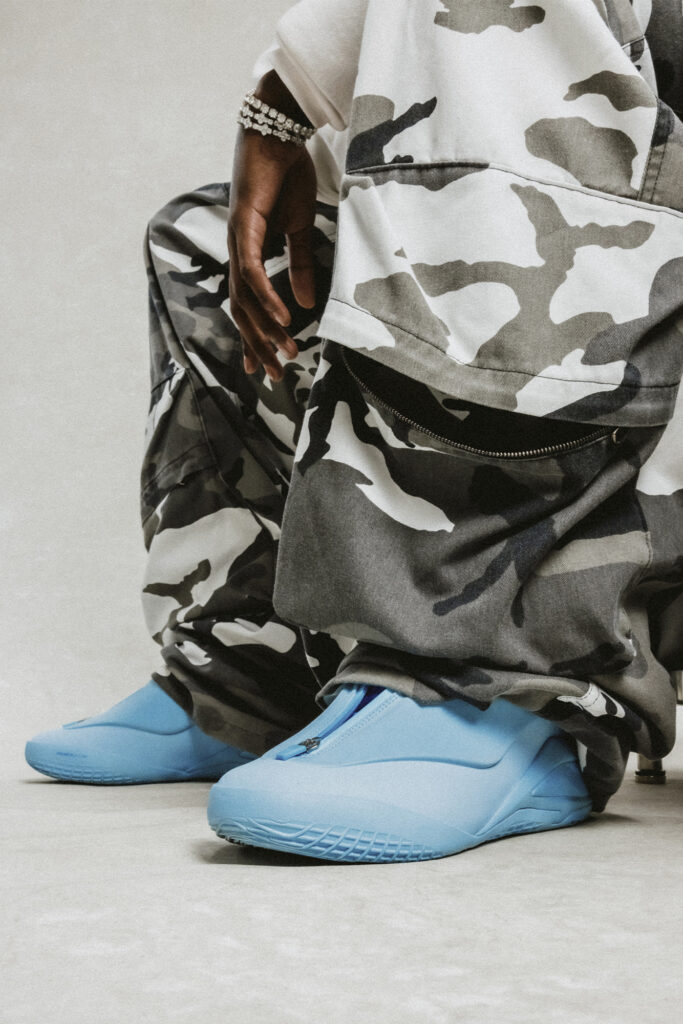 Shai Gilgeous-Alexander on NBA and Converse Basketball. Photo courtesy of Converse Basketball.