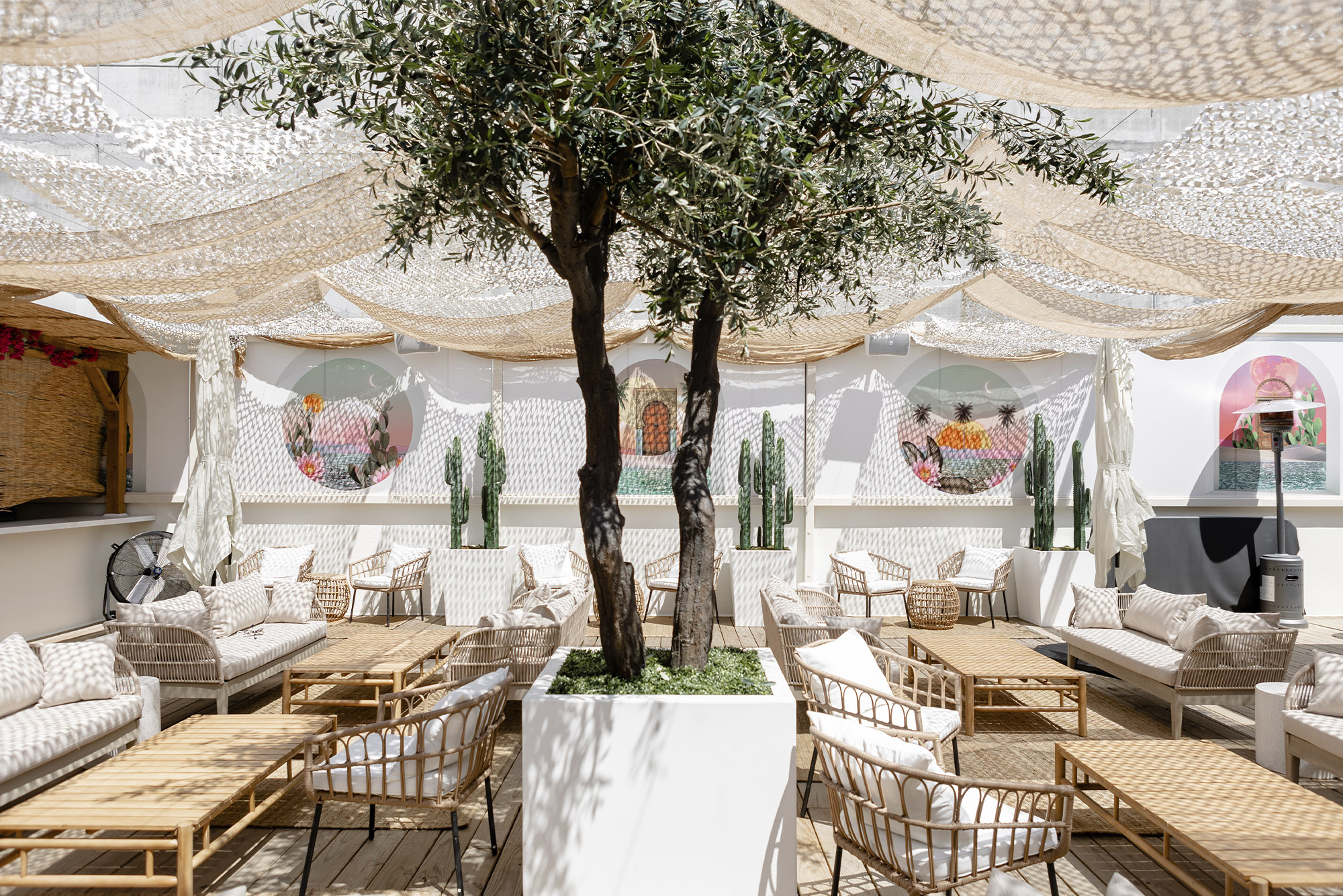 Soluna Restaurant: Top Places to Visit During TIFF. Photo courtesy of Soluna.