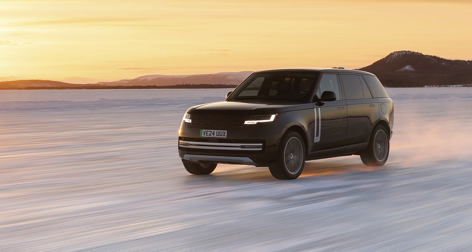 Range Rover Fall 2025 Hero - Range Rover Goes Electric