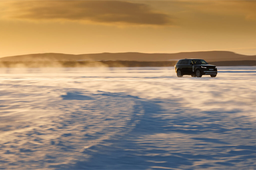 Range Rover Fall 2025 Hero - Range Rover Goes Electric