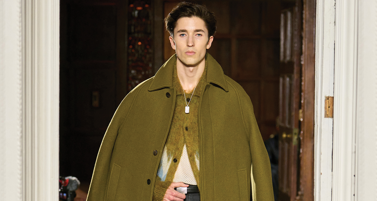 Men's Fall Fashion Runway Look PHOTO COURTESY OF TODD SNYDER. Photo retrieved from SHARP November.