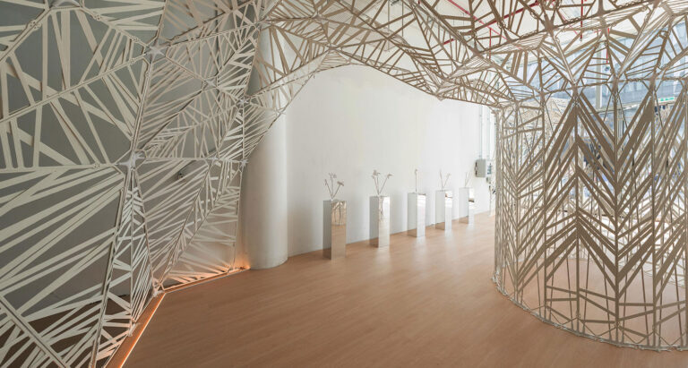 DXBDW_2025_DEOND- Ross Lovegrove and Ila Colombo - Dubai Design Week 2025