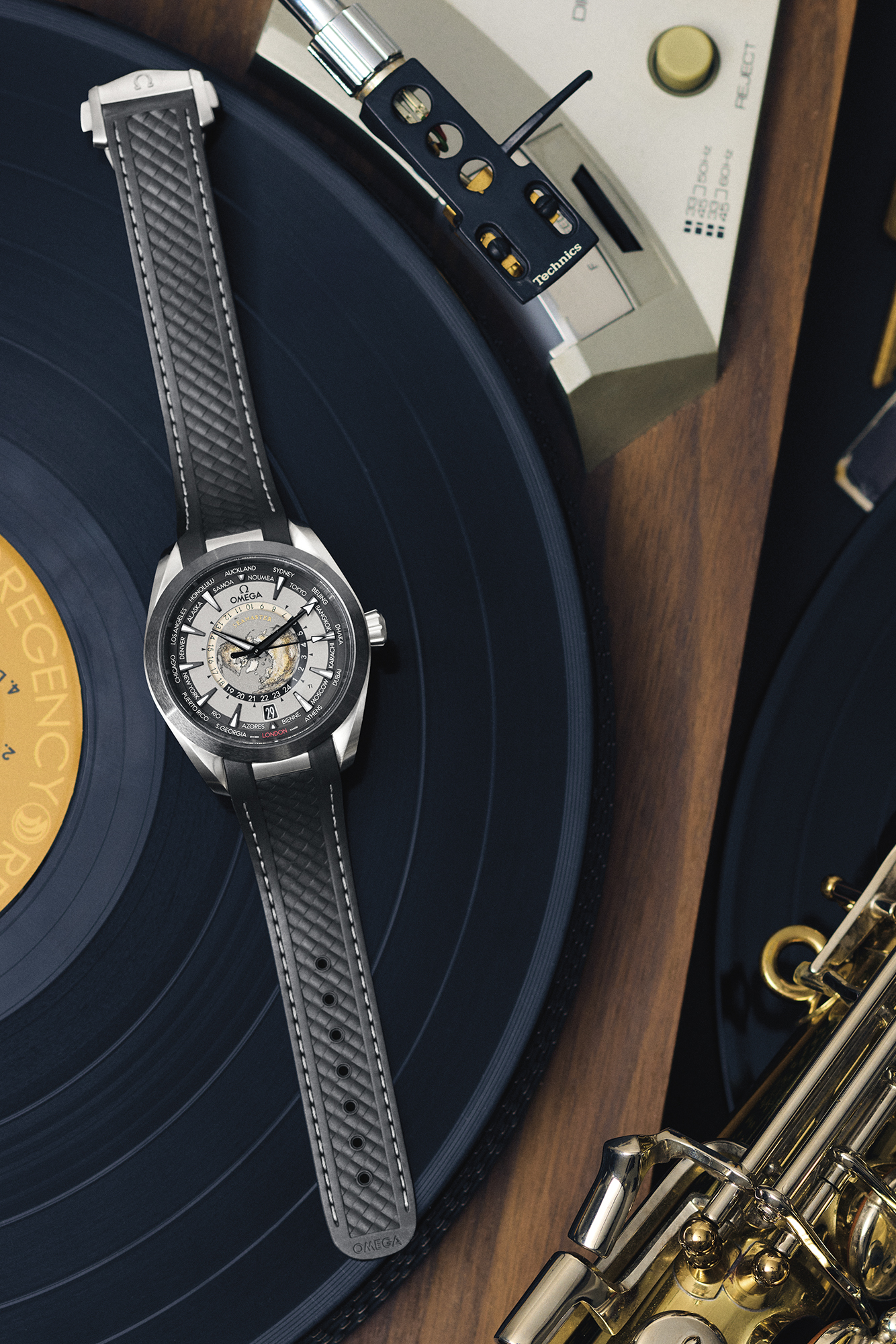 OMEGA SEAMASTER AQUA TERRA