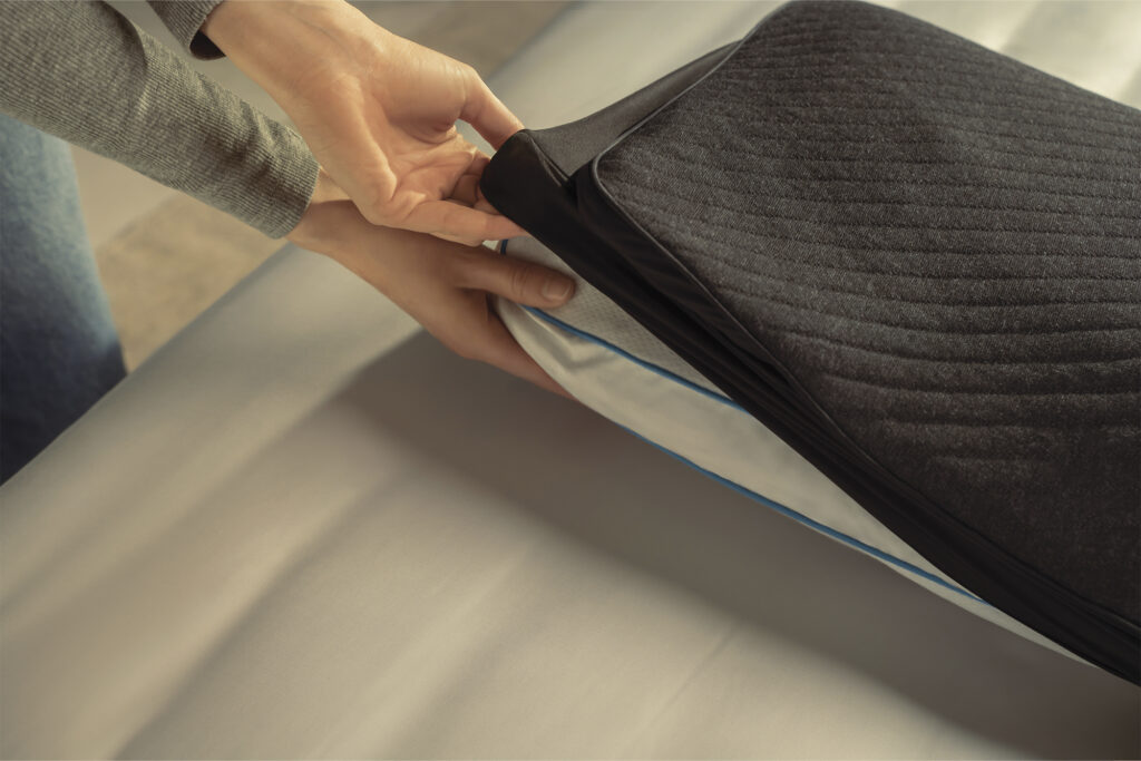 Pod Pillow Cover (Two-Pack)