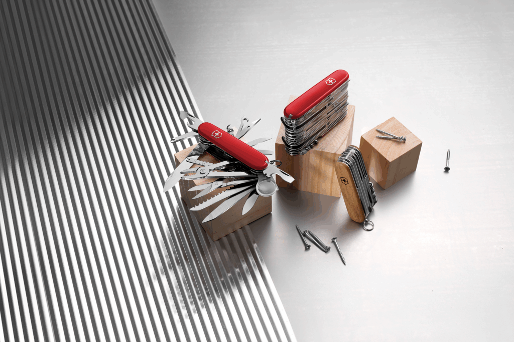Victorinox Swiss Champ knife