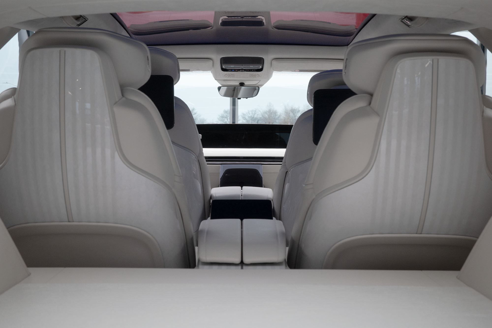 cadillac celestiq detroit feature