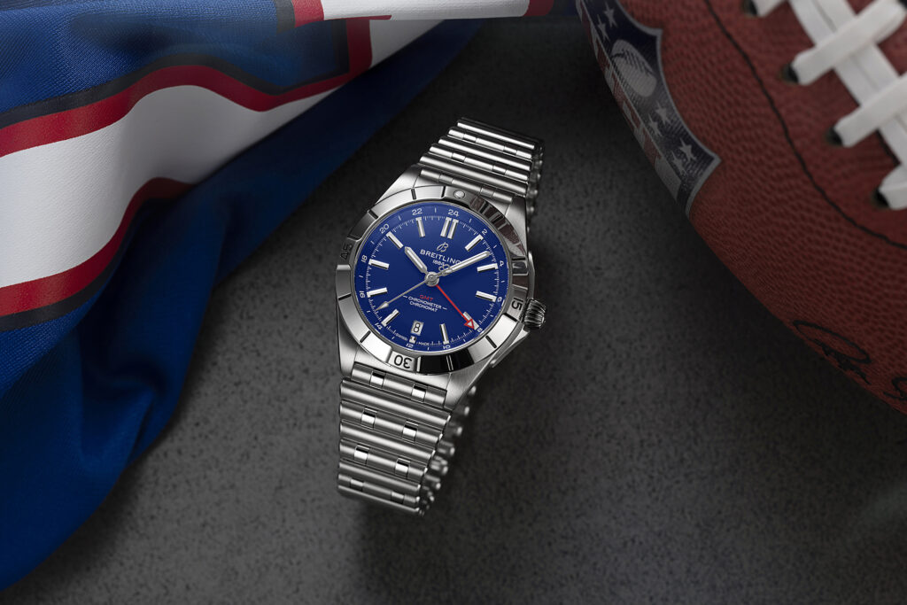 Chronomat-Automatic-GMT-40-NFL-BuffaloBills