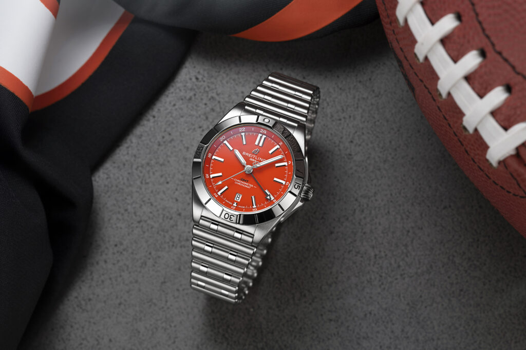 Chronomat-Automatic-GMT-40-NFL-CincinnatiBengals