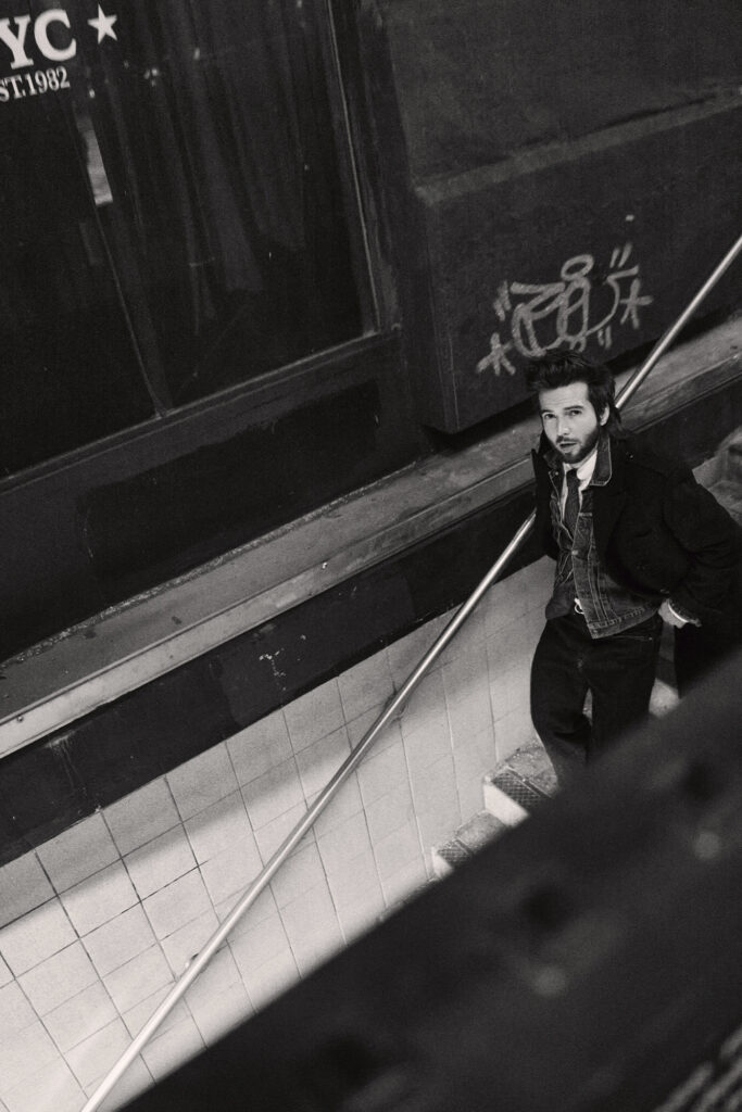 Guy Burnet interview for "Landman" Season 2. Photo by Emilio Madrid, courtesy of Paramount +.