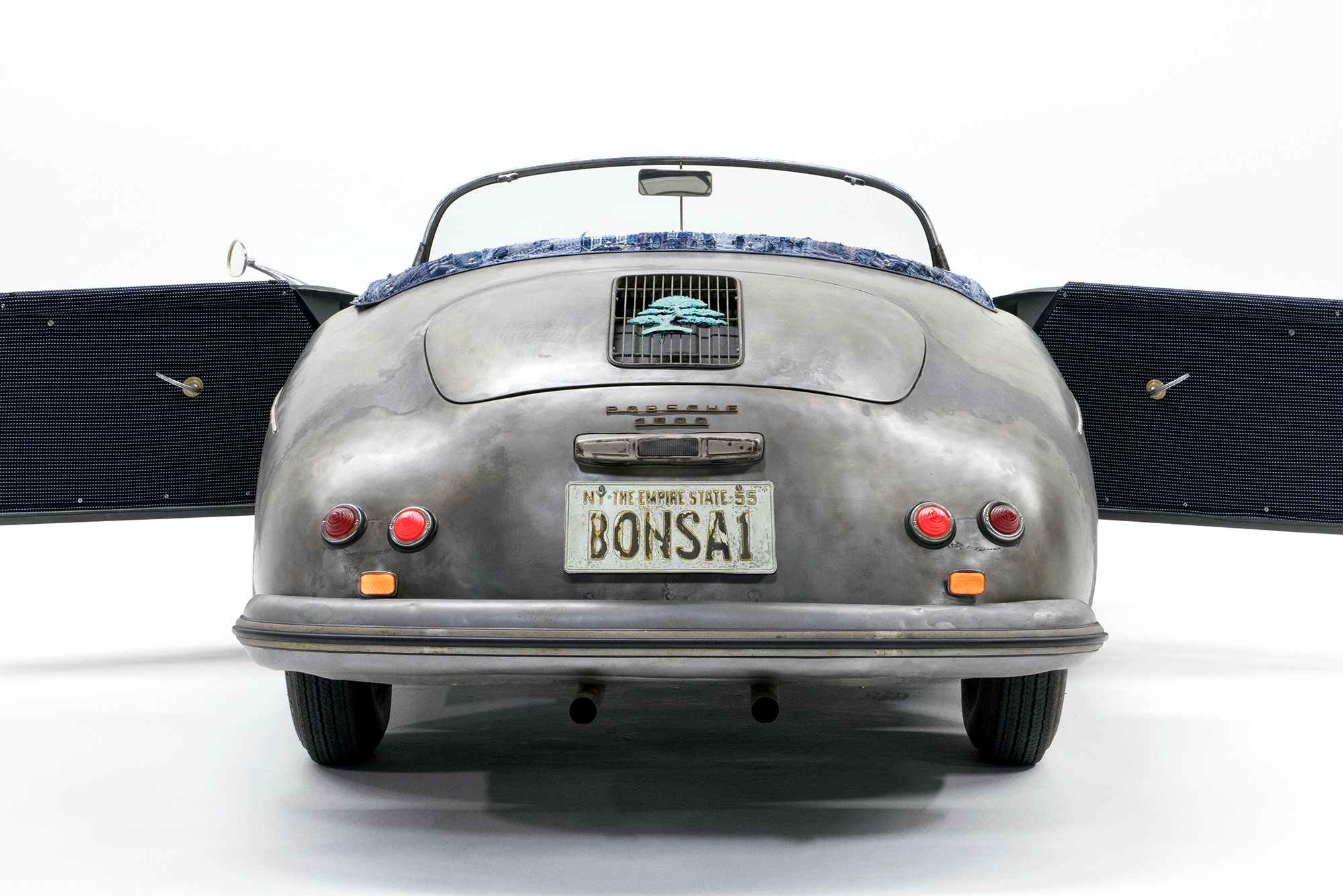 Porsche x Daniel Arsham