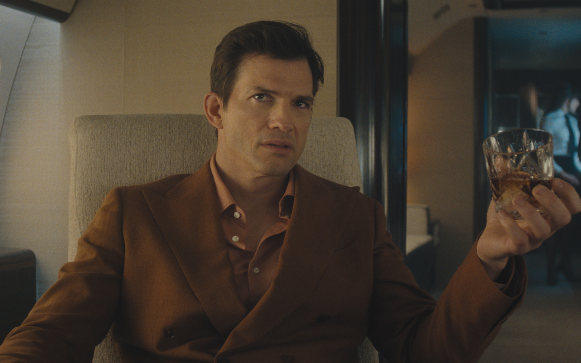 Ashton Kutcher in new FX Series the Beauty.