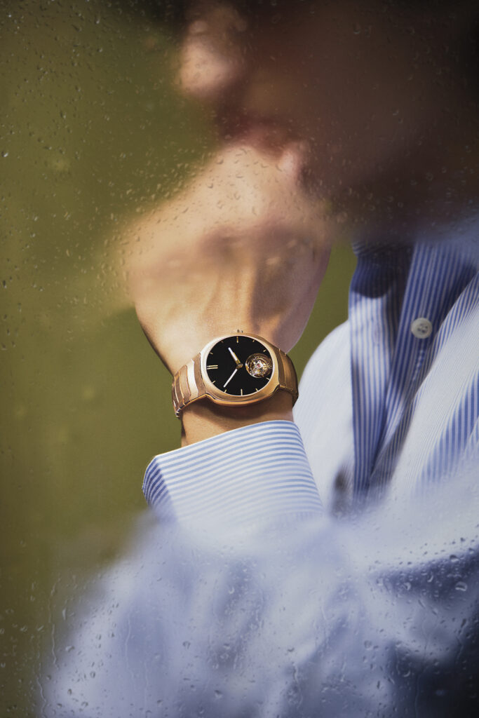 H. MOSER & CIE. STREAMLINER TOURBILLON VANTABLACK. Photo retrieved from SHARP November 2025.