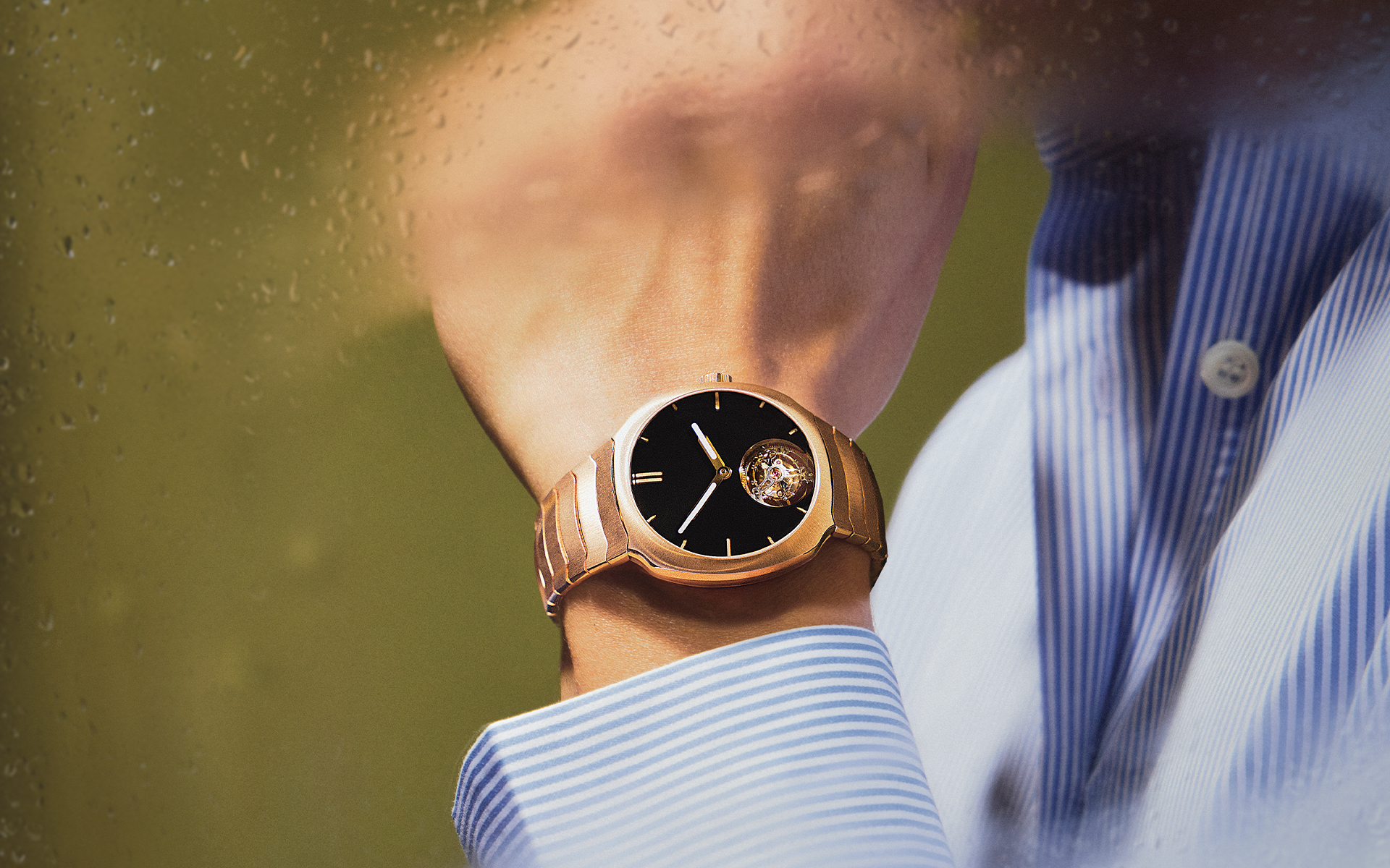 H. MOSER & CIE. STREAMLINER TOURBILLON VANTABLACK. Photo retrieved from SHARP November 2025.