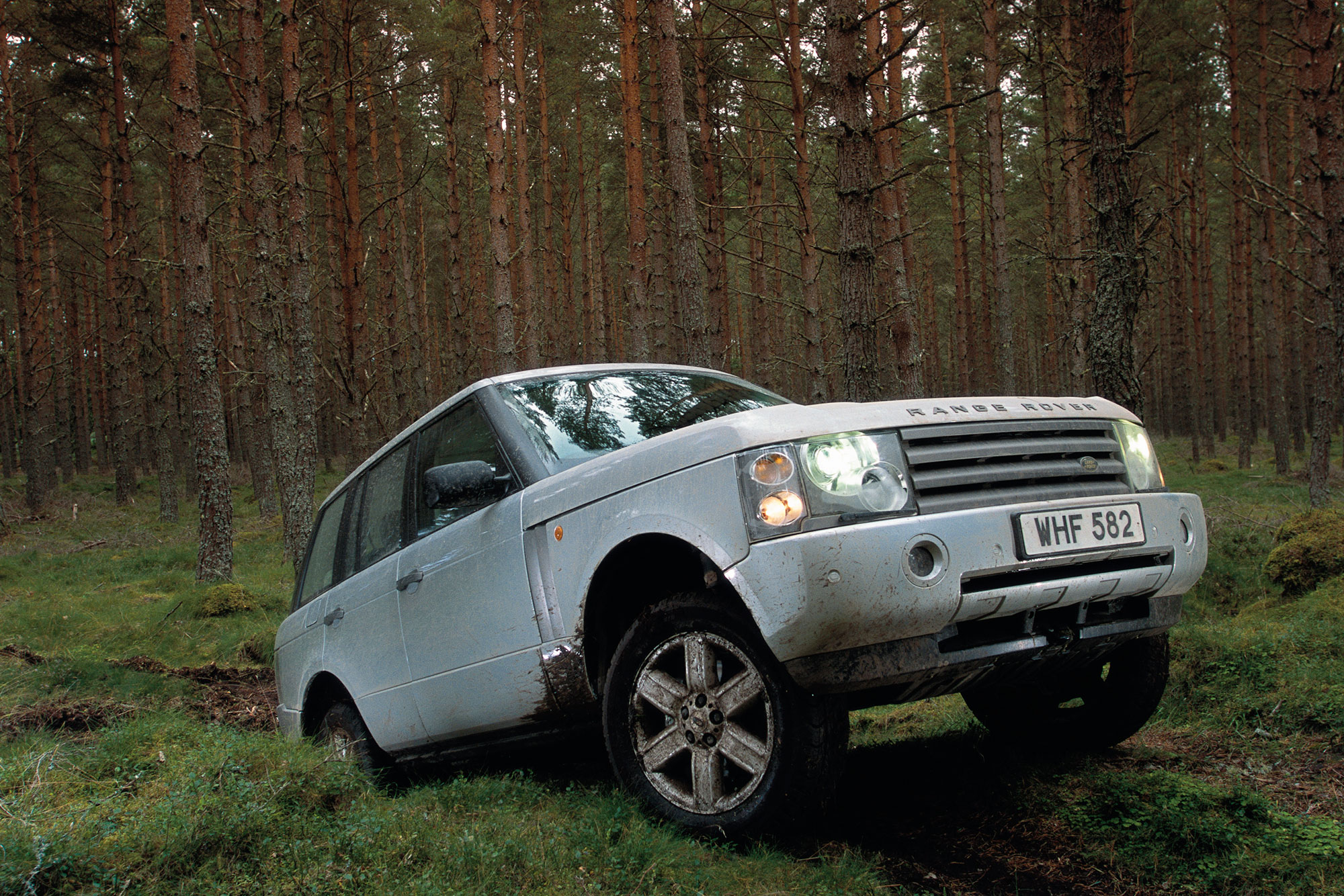 Range Rover - Never Stand Still