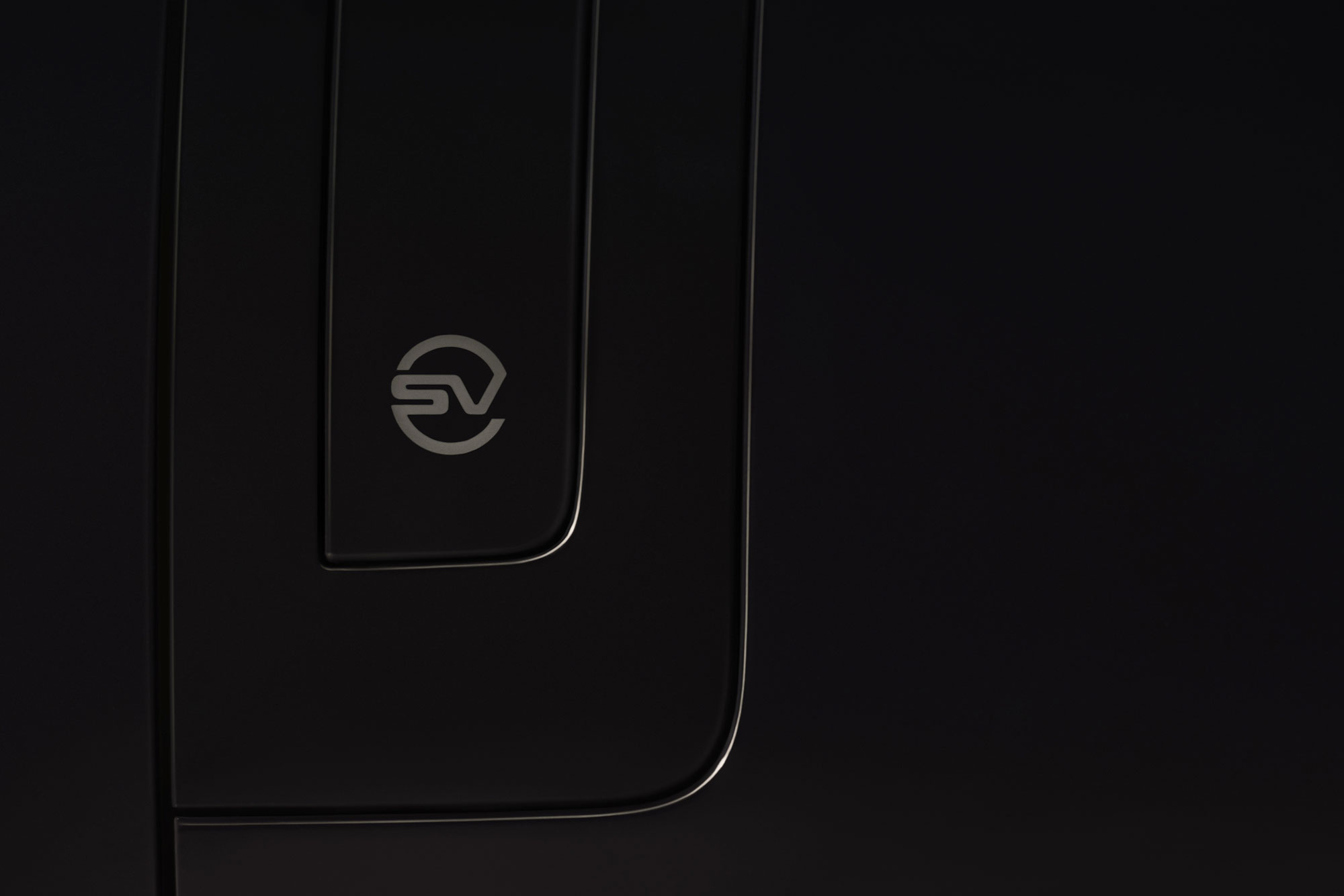 Range Rover marks the North American debut of the SV Black at Design Miami with its exclusive 'Dipped in Black' installation