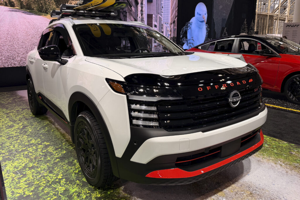 2026 Nissan Murano Offroad SR at the Canadian International AutoShow. Photo courtesy of Matt Bubbers.