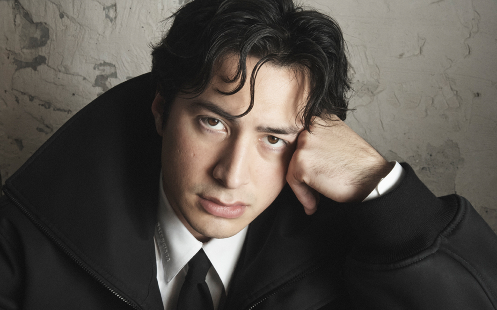 BALENCIAGA'S HEART AND BODY CAMPAIGN FEATURING A NEW COMMUNITY HUDSON WILLIAMS IMAGE