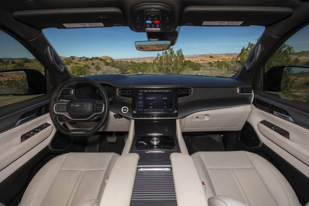 JEEP GRAND WAGONEER COMMANDER CONCEPT. PHOTO COURTESY OF JEEP.