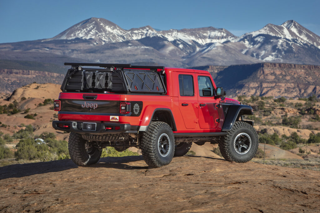 JEEP GLADIATOR RED ROCK CONCEPT. PHOTO COURTESY OF JEEP.