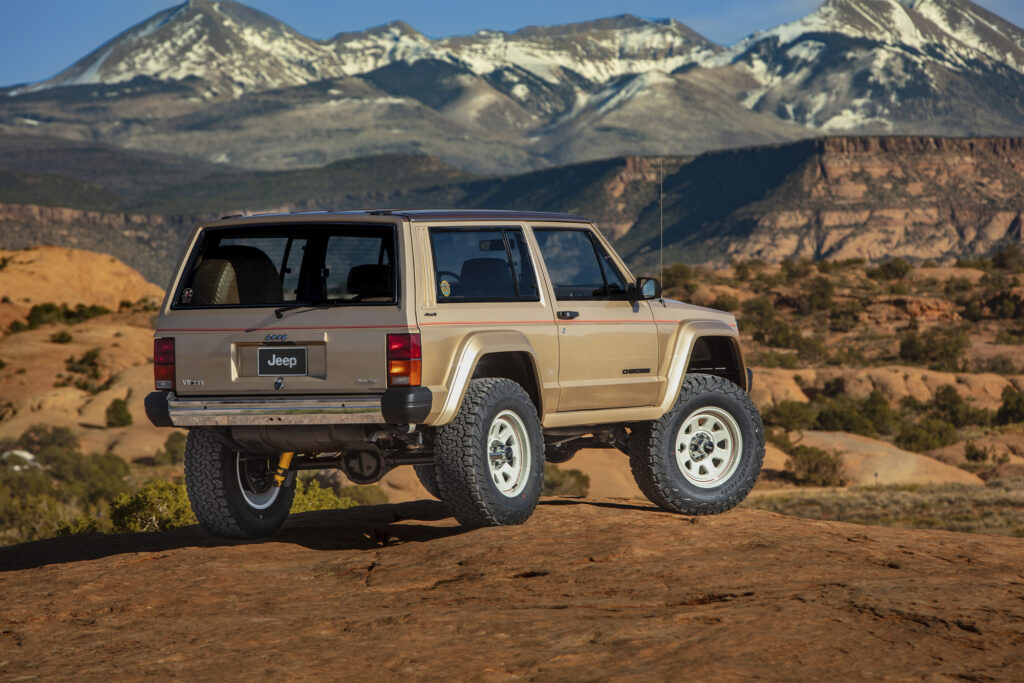 JEEP XJ PIONEER CONCEPT. PHOTO COURTESY OF JEEP.