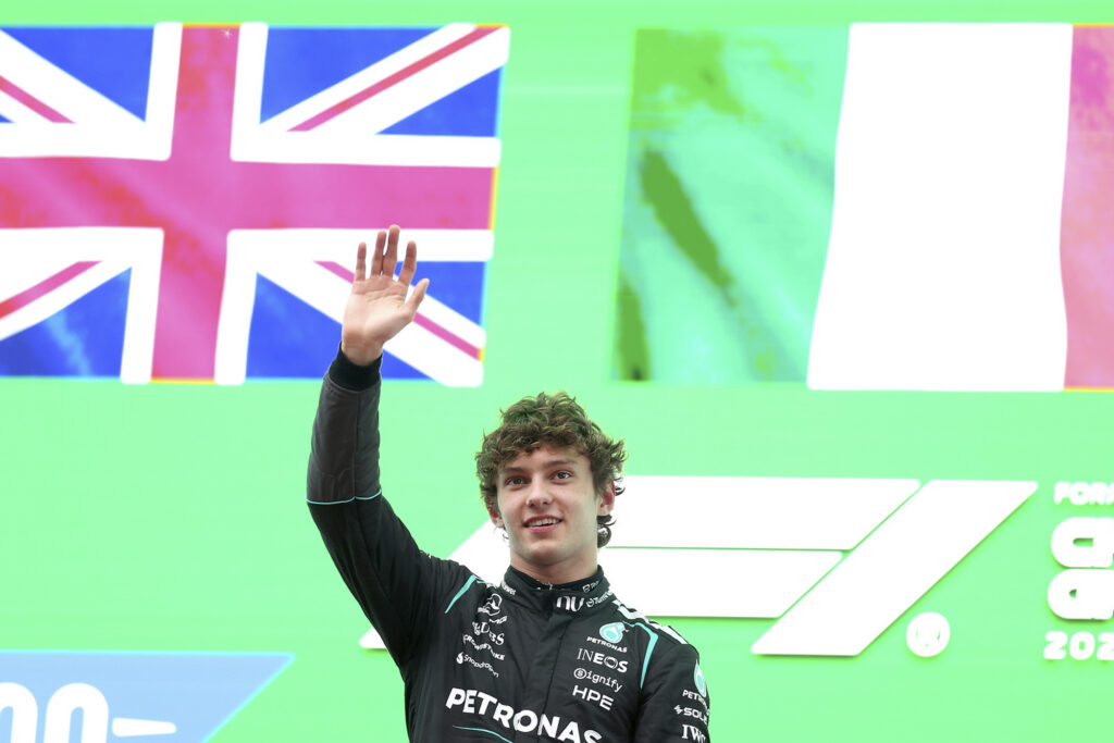 Chinese Grand Prix, Sunday, Getty Images SHANGHAI, CHINA - MARCH 15: Race winner Andrea Kimi Antonelli of Italy and Mercedes AMG Petronas F1 Team waves on the drivers parade during the F1 Grand Prix of China at Shanghai International Circuit on March 15, 2026 in Shanghai, China. (Photo by Dom Gibbons/LAT Images)