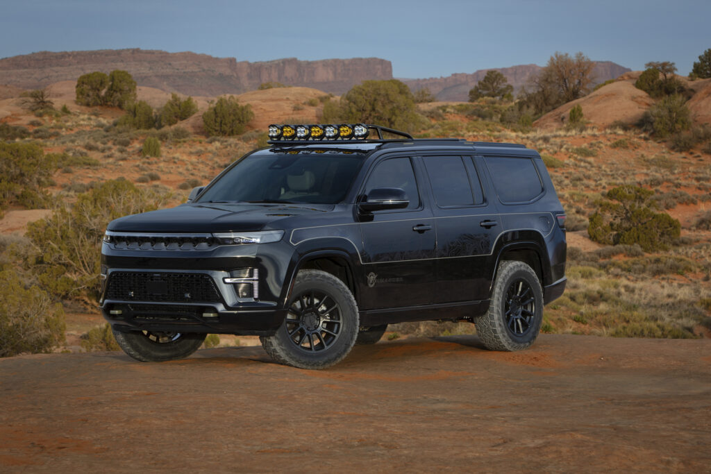 Jeep Grand Wagoneer Commander 