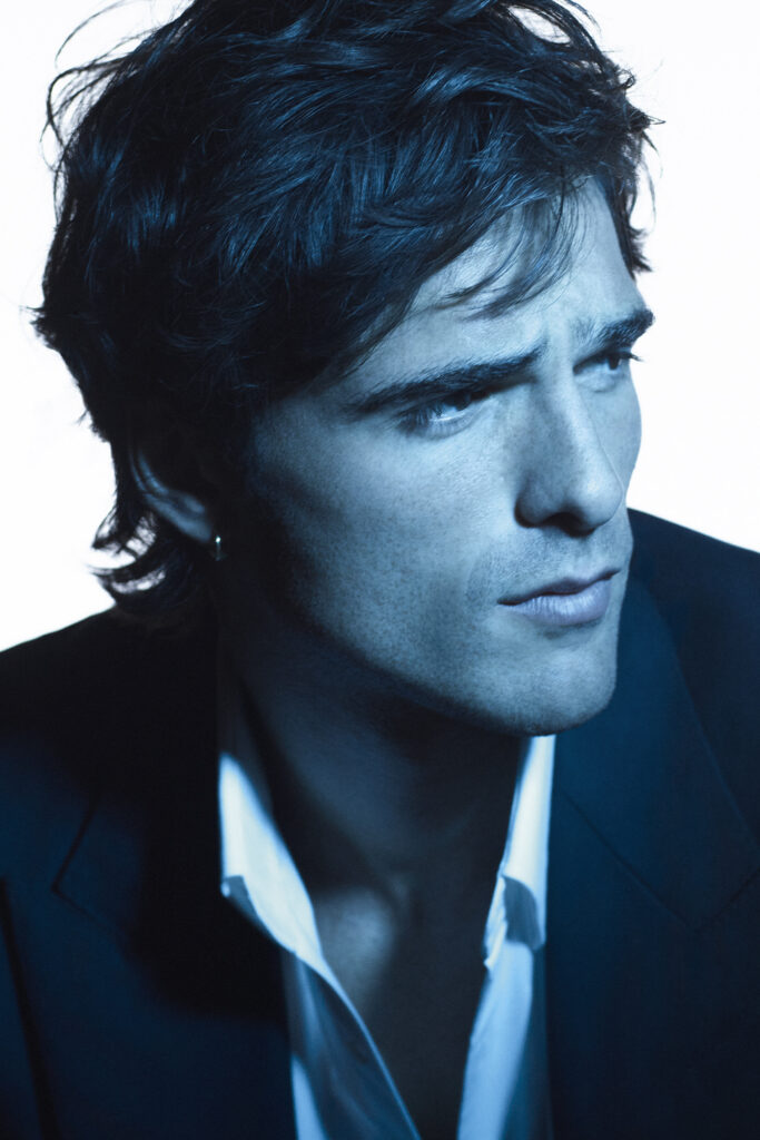 JACOB ELORDI FOR BLEU DE CHANEL. PHOTO COURTESY OF CHANEL.