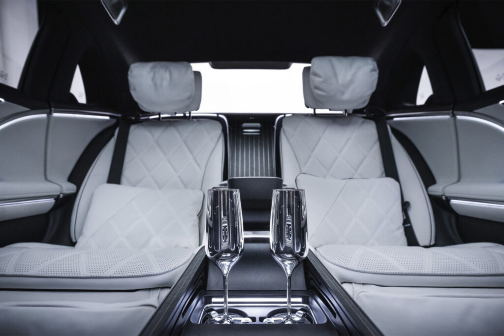 Mercedes-Maybach S-Class 2026. Photo courtesy of Mercedes-Maybach.