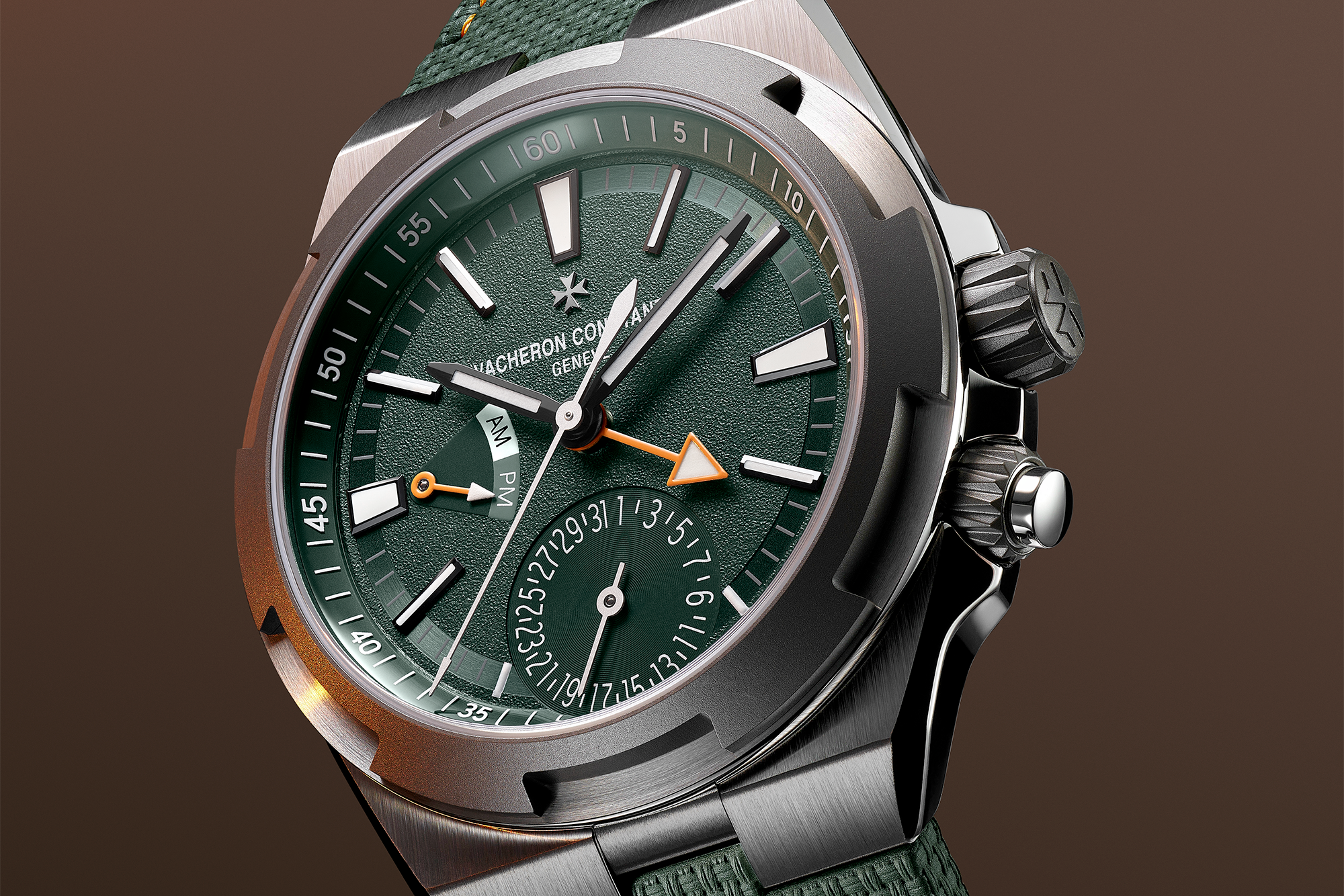 Vacheron Constantin Overseas Dual Time Cardinal Points3