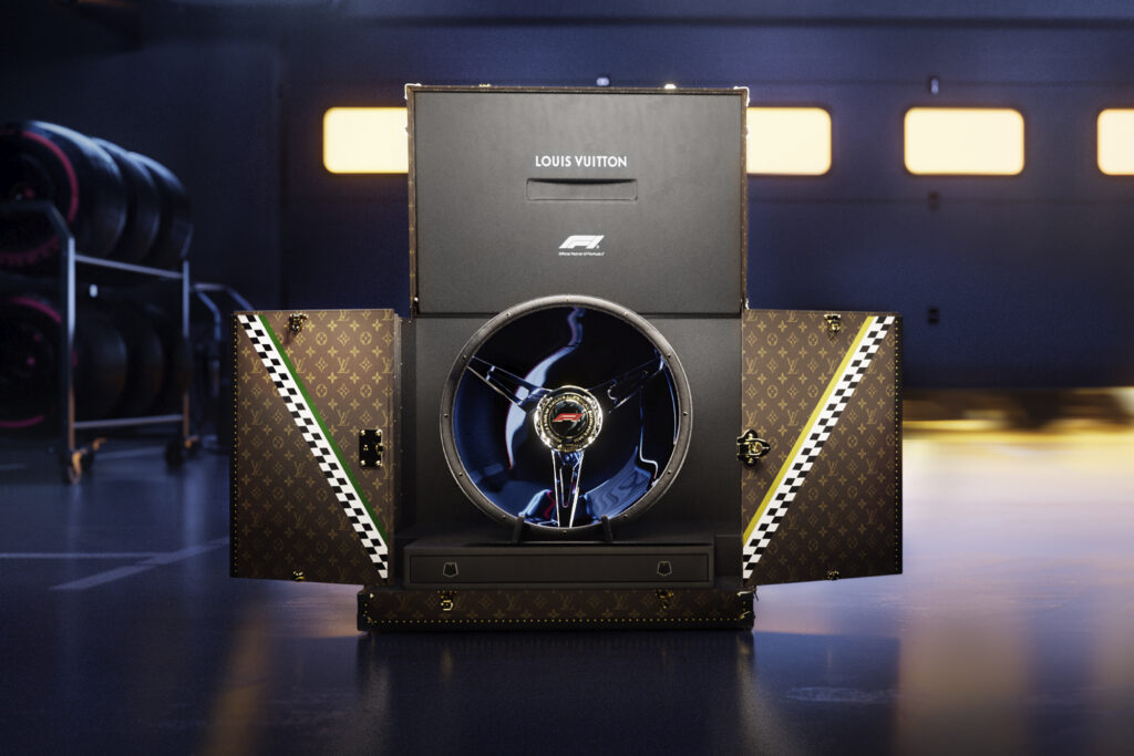 LOUIS VUITTON x FORMULA 1_TROPHY TRUNK_MELBOURNE GRAND PRIX