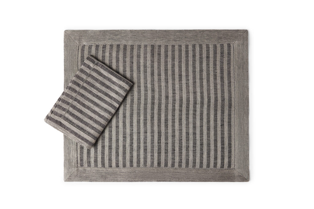 Brunello Cucinelli Placemat and Napkin Set