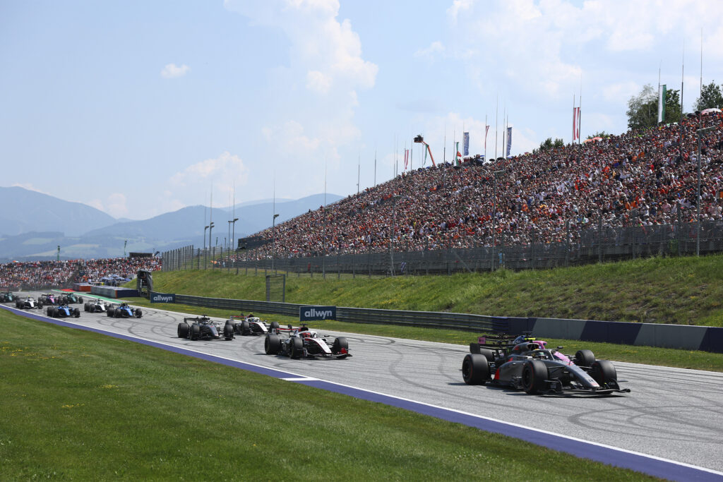 Audi Revolut F1 Team: Austrian Grand Prix
Audi R26 #5, Gabriel Bortoleto

Image No: A263625 · Copyright: Audi Revolut F1 Team