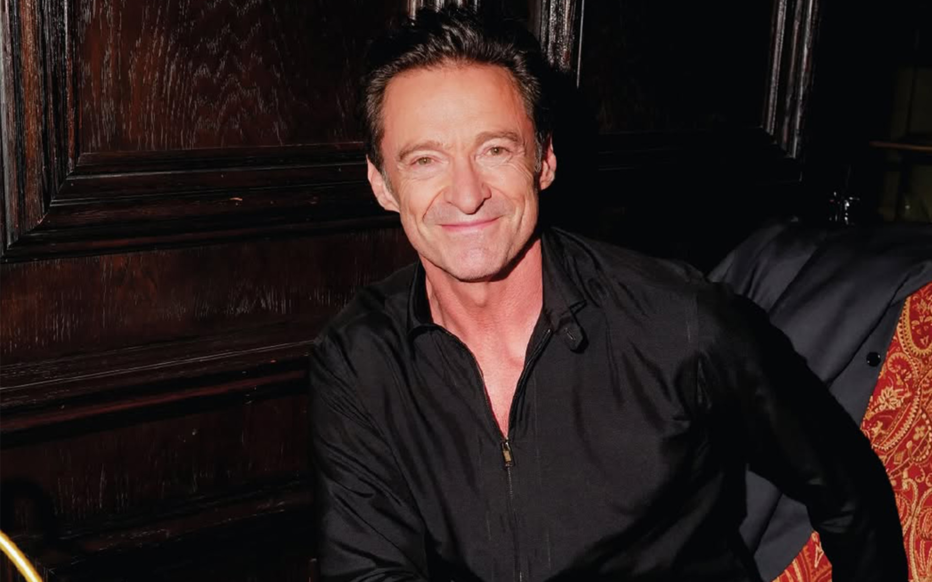 HUGH JACKMAN INTERVIEW AT "THE DEATH OF ROBIN HOOD" RED CARPET PREMIERE. PHOTO COURTESY OF A24.