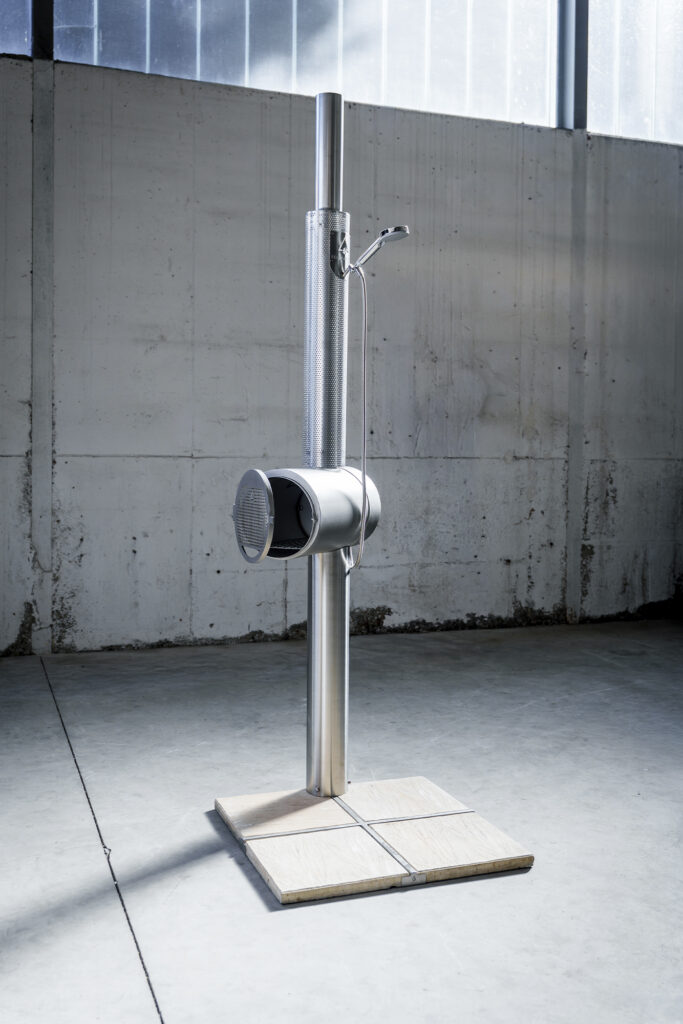 Feuerwasser wood-fired outdoor shower. PHOTO COURTESY OF FEUERWASSER.