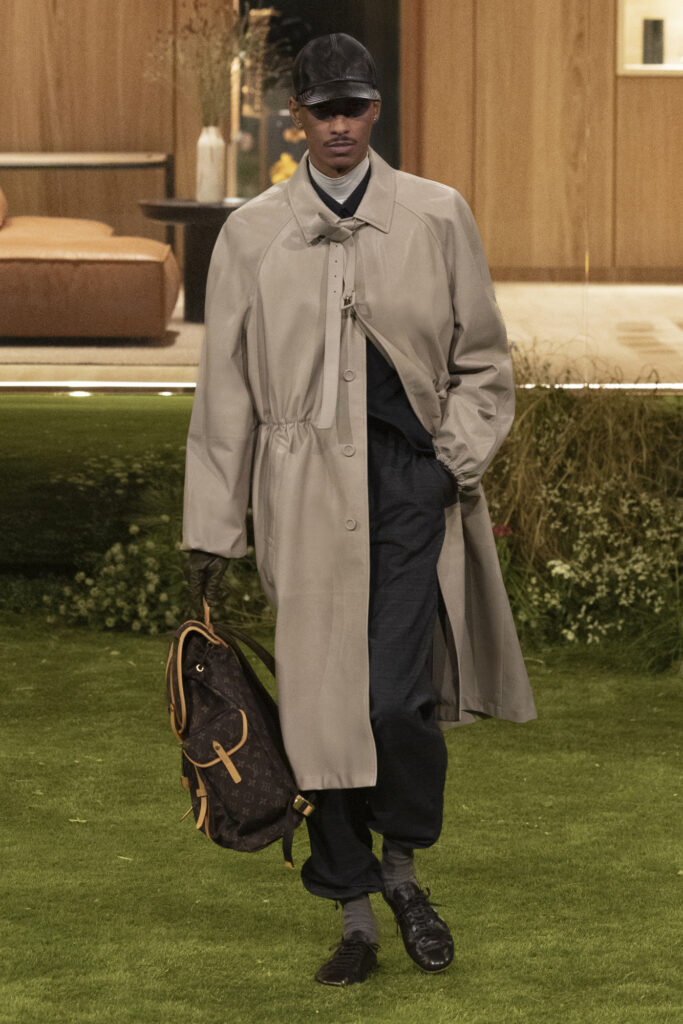 LOUIS VUITTON SILK TECH, MEN'S FALL WINTER 2026. PHOTOS COURTESY OF LOUIS VUITTON.